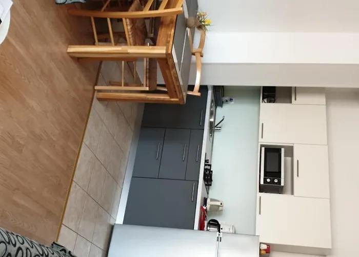 Milos Apartament