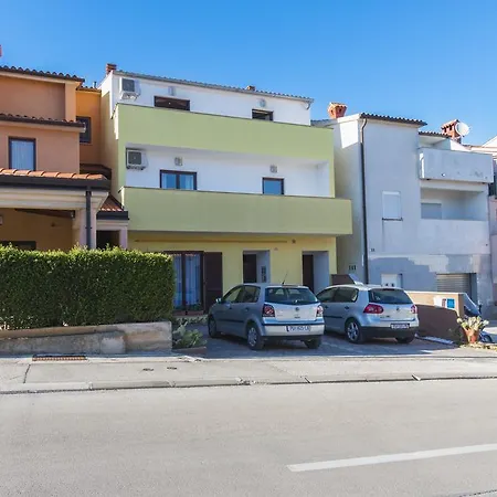 Apartament Milos *